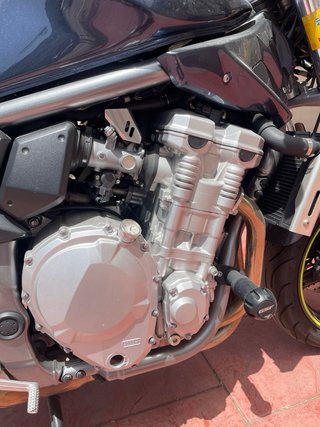 Suzuki Bandit 650 Naked A2