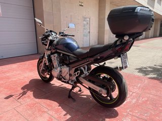Suzuki Bandit 650 Naked A2