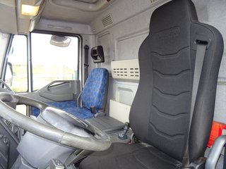 Iveco EUROCARGO 120E-CAMIONES FRIGORIFICOS