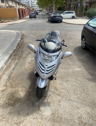 Kymco Grand Dink 125 Plata