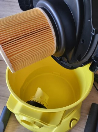 Aspirador Kärcher WD 2 Plus V-12