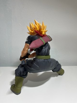 Trunks del Futuro Super Saiyan (Bandai)