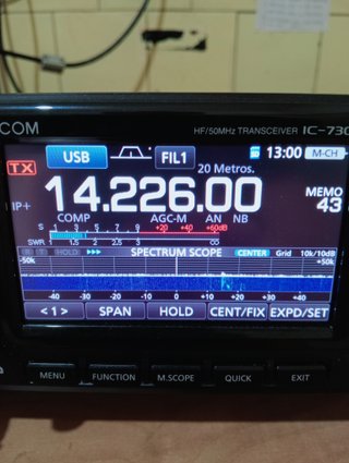 Emisora ICOM IC-7300 HF/50MHz Transceptor