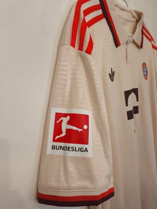 Camiseta FC Bayern Adidas Beige/Roja