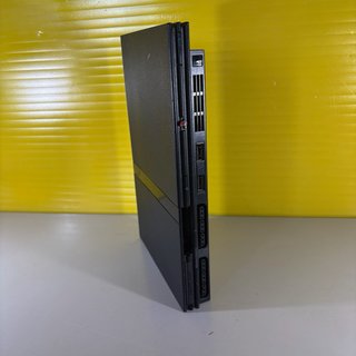 Sony PlayStation 2 slim con accessori
