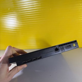 Sony PlayStation 2 slim con accessori