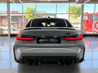 BMW  M3 COMPETITION  2023