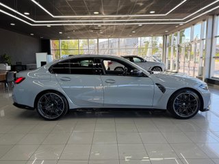 BMW  M3 COMPETITION  2023