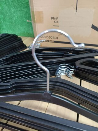 SONGMICS Perchas Plástico Negro x50
