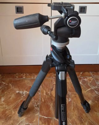 Trípode Manfrotto 190XPROB + Rótula 804RC2