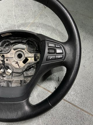 Volante BMW, modelos F.