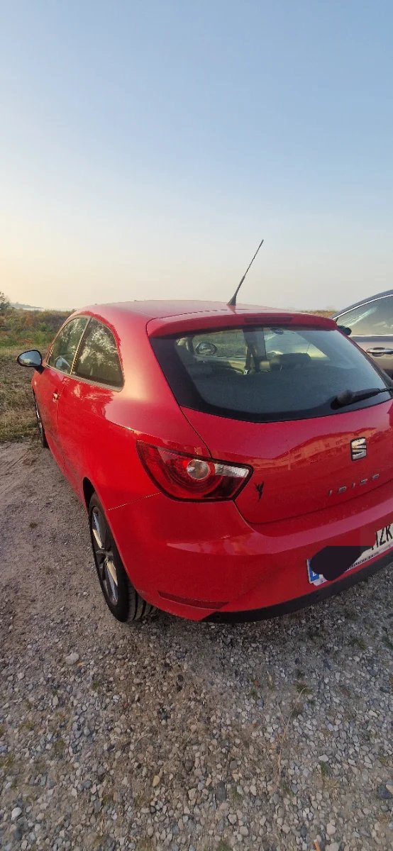 SEAT Ibiza i-TECH (SPORT) - foto 1