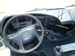Mercedes ACTROS 2532--CAMIONES CON GRUA