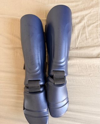 Tibialeras Kickboxing Outshock Azul