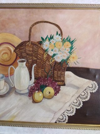 Bodegón al óleo con cesta y flores