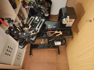 Encordado profesional de raquetas en Granada