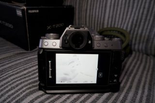 Fujifilm X-T200 + Grip y Accesorios