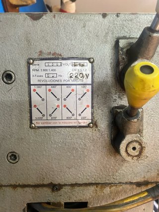 Taladro y Fresadora