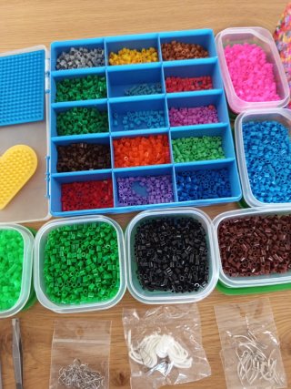 Kit Hama Beads con accesorios