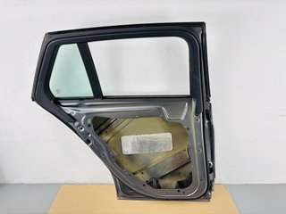 Puerta trasera izquierda Mercedes-Benz Clase C A2057320310
