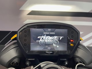 Triumph Street Triple RS Amarilla