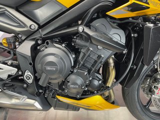 Triumph Street Triple RS Amarilla