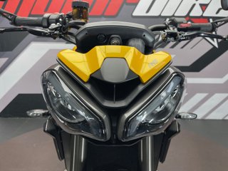 Triumph Street Triple RS Amarilla