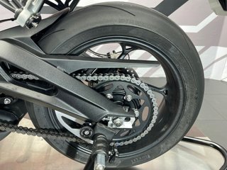 Triumph Street Triple RS Amarilla