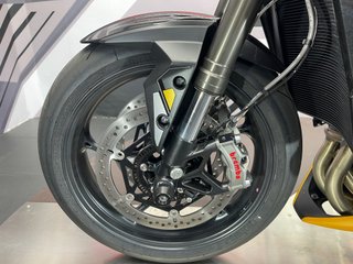 Triumph Street Triple RS Amarilla
