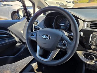 Kia Rio 1.2 CVVT 84CV Concept
