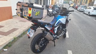 Honda Africa Twin 1100 Adventure Azul/Roja
