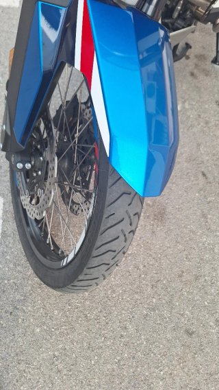 Honda Africa Twin 1100 Adventure Azul/Roja