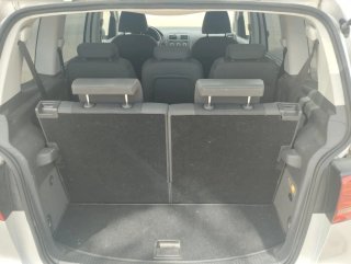 Volkswagen Touran 2012