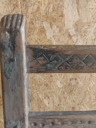 Silla antigua masía siglo XVIII