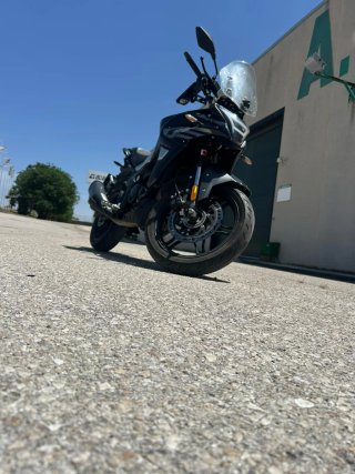 Moto Voge 300DS Negra