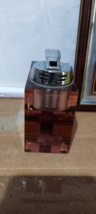Coppia accendini vintage in vetro anni '70