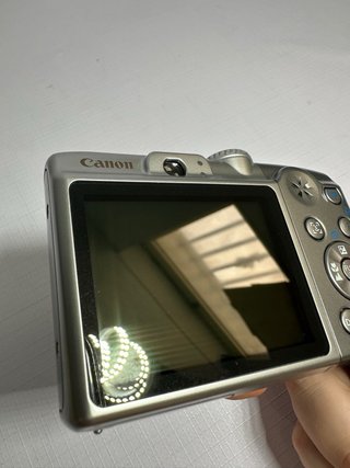 Canon poweshot A1100 is fotocamera digitale