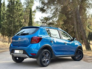 Dacia Sandero STEPWEY 1.5 DCI  90CV