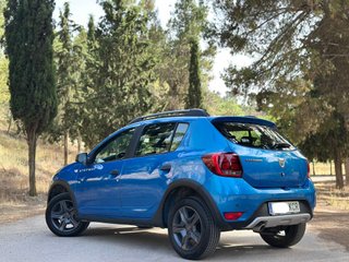 Dacia Sandero STEPWEY 1.5 DCI  90CV