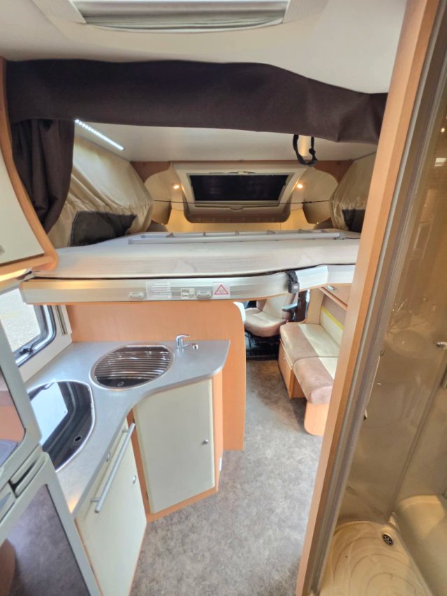 Ford Chausson Cama Isla y basculante 46000km 2012