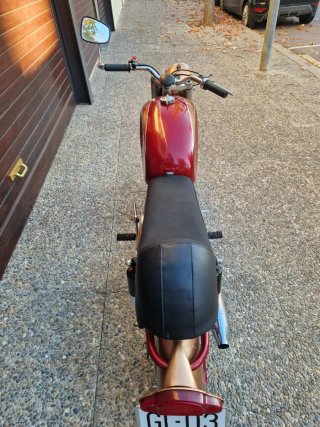 Ducati 175 TS restaurada - Motor en rodaje