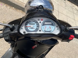 Piaggio Beverly 500 Scooter Negra