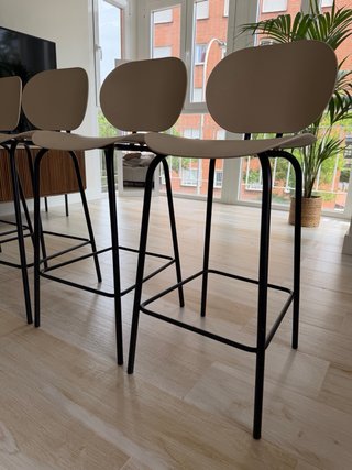 4 Taburetes Altos Lino Beige