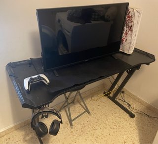 Mesa Gamer + Mando PS5 + Cascos + ps5