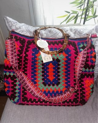 Bolso de ganchillo multicolor