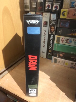 VHS Drum (1977) - Acción y Aventura