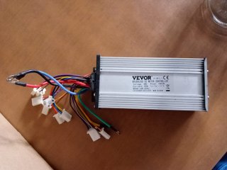 Motore elettrico, centralina, pedale, 48V 1800W.