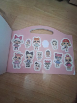 Libro para colorear LOL Surprise con pegatinas