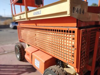 Tijera Eléctrica JLG 4069LE 14m