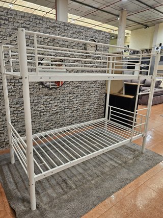 Litera individual metálica blanca